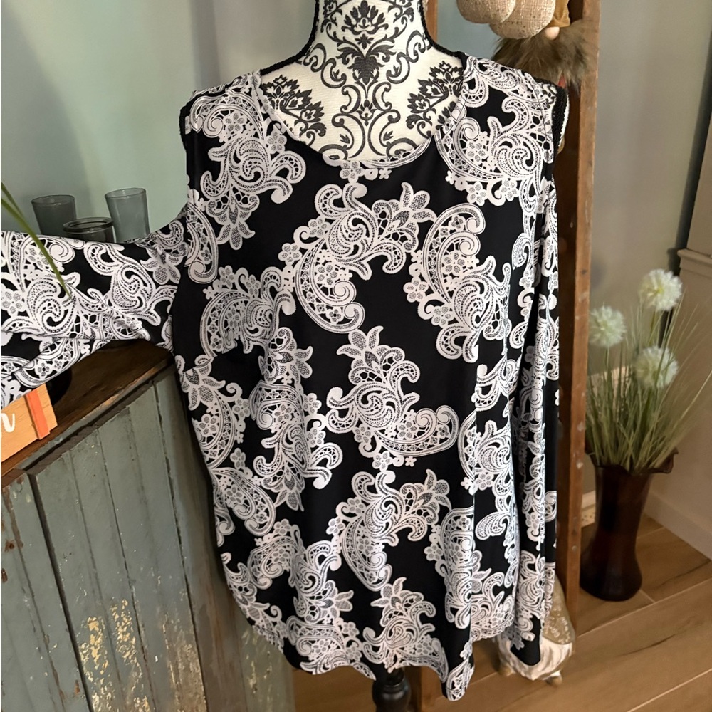 INC International Concepts Monochrome Patterned Blouse